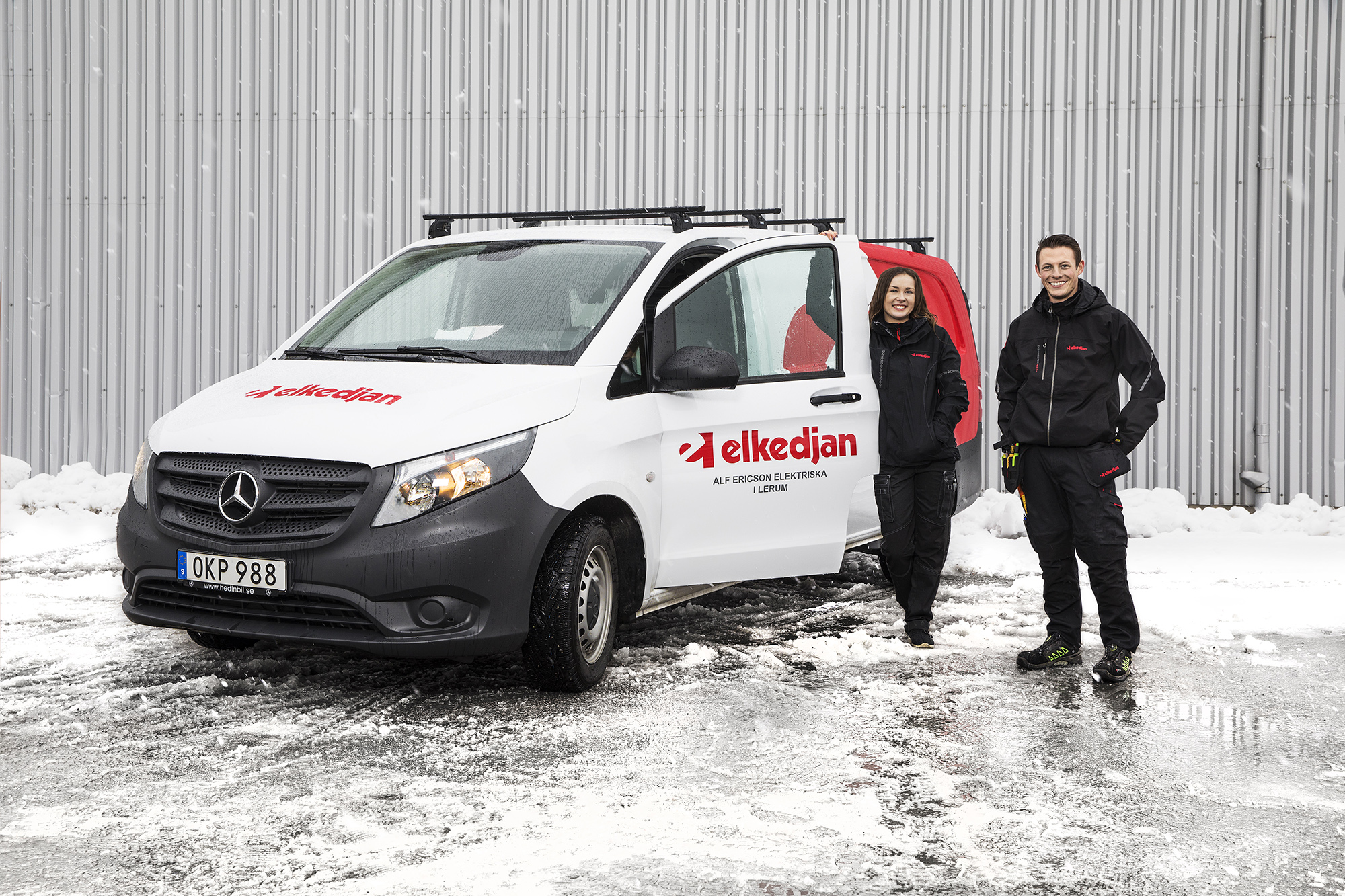 Två riktiga elektriker från Ekedjan